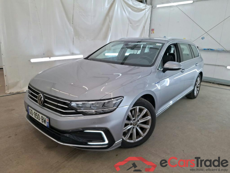 Passat SW / 2019 / 5P / Break 1.4 TSI DSG HYBRIDE REC SW GTE BUSINESS