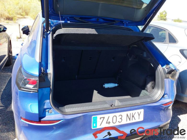 VOLKSWAGEN T-Roc 1.0 TSI 110kW (150CV) DSG7 R-Line(Winterpack) #6