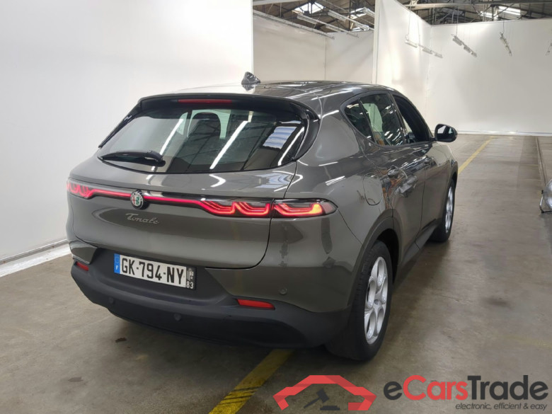 ALFA ROMEO Tonale / 2022 / 5P / SUV 1.5T Hybrid 130 TCT7 Sprint #4