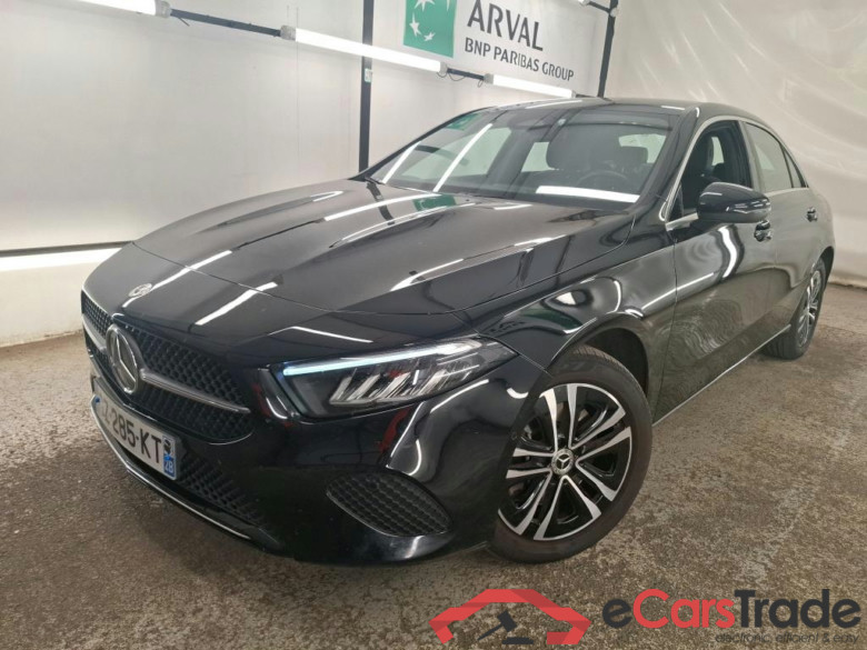 MERCEDES-BENZ Classe A Berline / 2022 / 4P / Berline A 250 e Business Line 8G-DCT #1