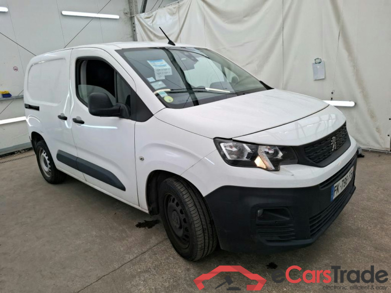 PEUGEOT Partner / 2018 / 4P / Fourgonnette BHDI 100 S&S STANDARD 1000KG PREMIUM #4