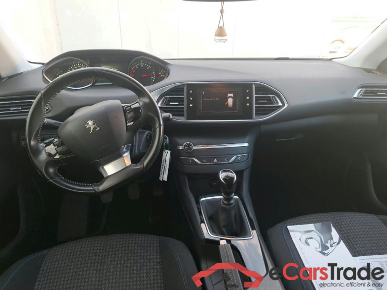 PEUGEOT 308 / 2017 / 5P / berlina con portón 5P Style BlueHDi 100 S&S 6 Vel. MAN #3