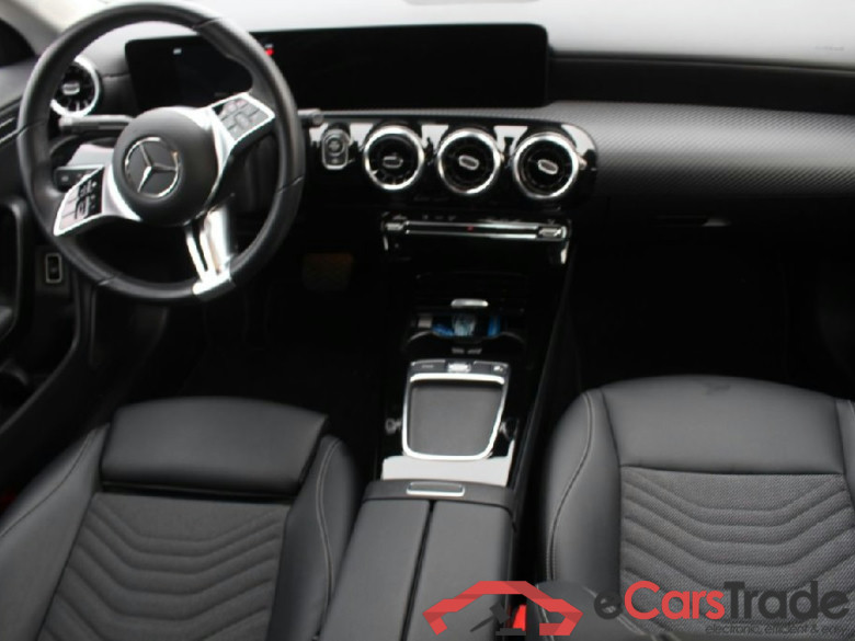 CLA -Klasse CLA 200 d (118.312) 110KW AT8 E6d #3