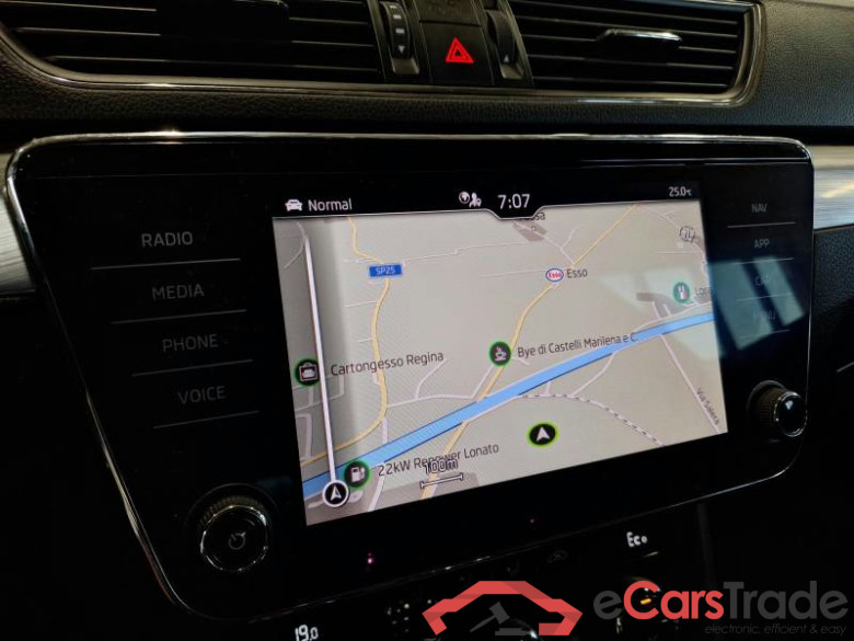 SKODA SUPERB WAGON / 2019 / 5P / STATION WAGON 1.4 TSI PLUG-IN HYBRYD EXECUTIVE DSG #5