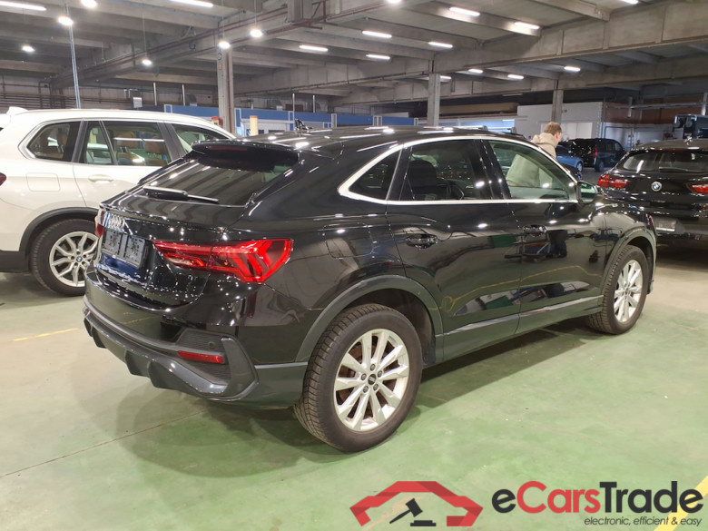 AUDI Q3 Sportback 1.4 45 TFSI E S TRONIC #4