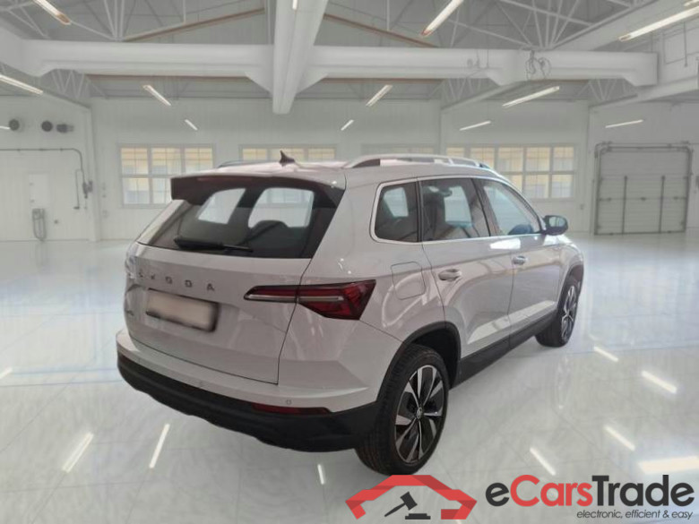 SKODA Karoq / 2022 / 5P / SUV 2.0 TDI 85KW EVO SCR Style DSG #2