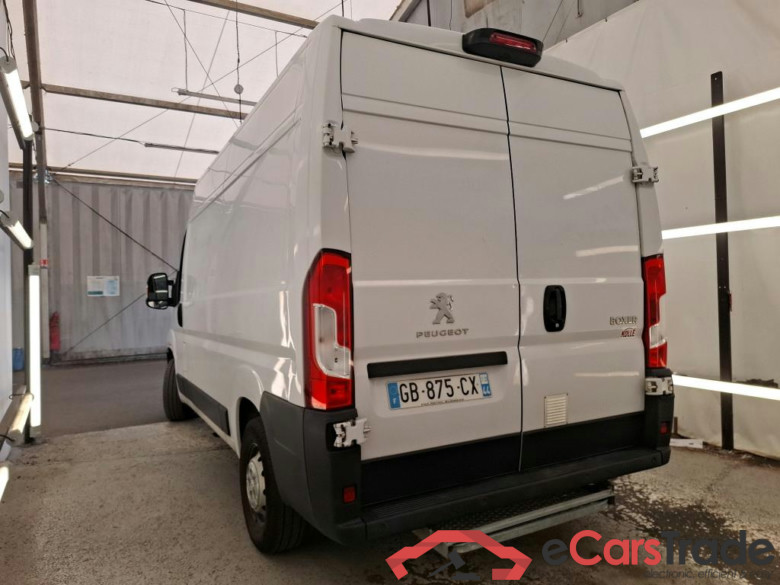 PEUGEOT Boxer / 2014 / 4P / Fourgon tôlé BlueHDi 140 S&S ASPHALT 335 L2H2 #2