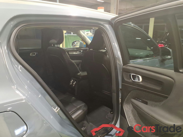VOLVO XC40 1.5 T4 PHEV INSCRIPTION DCT #5