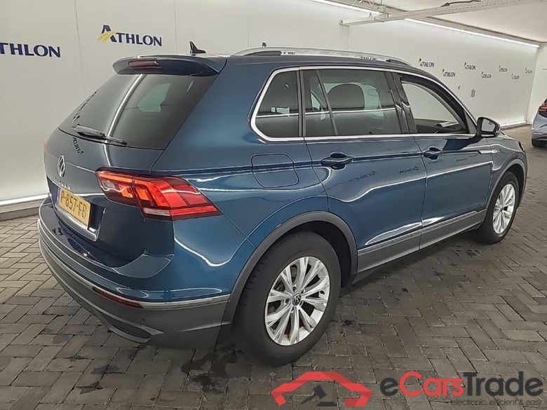 VOLKSWAGEN Tiguan 1.5 TSI 96kW Life Business 5D #3