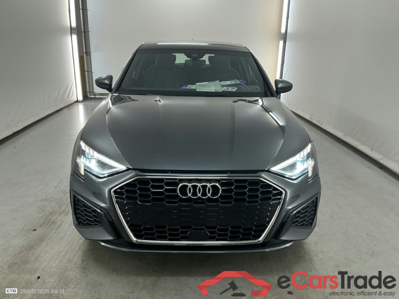 AUDI A3 1.5 35 TFSI 110KW S LINE #2