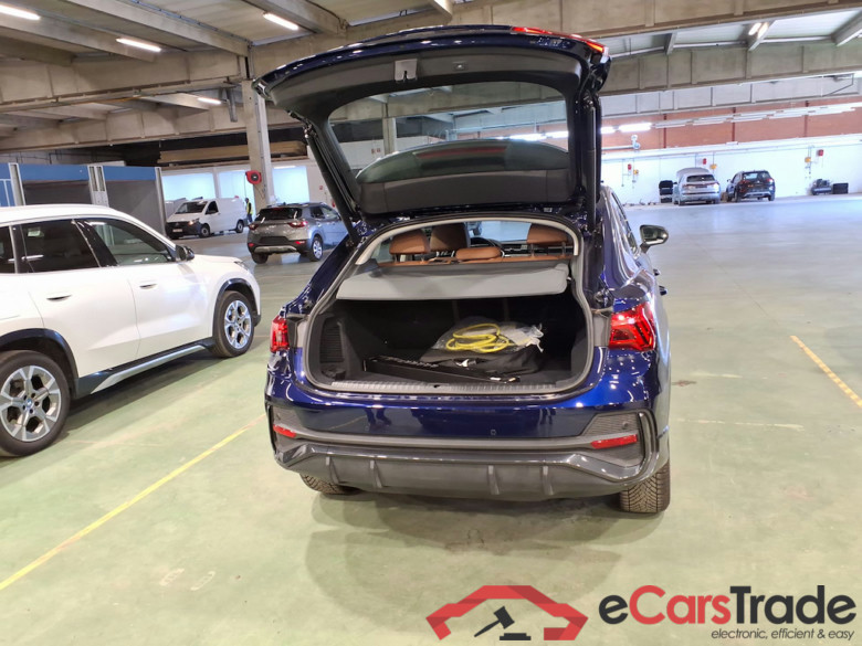 AUDI Q3 Sportback 1.4 45 TFSI E S TRONIC #3