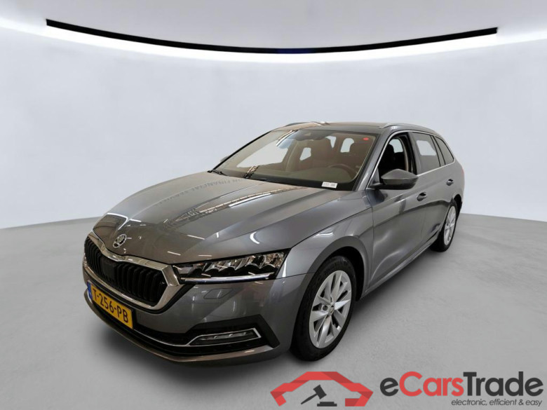 SKODA Octavia Combi 81 kW #1