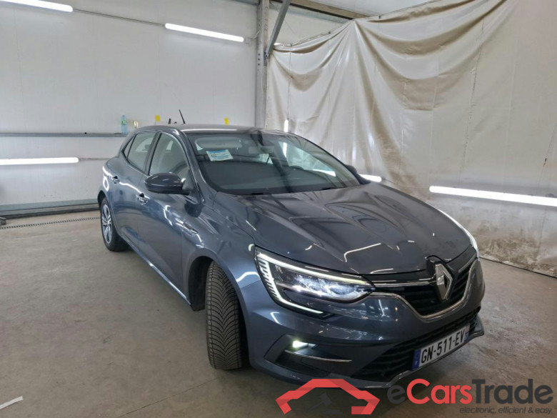 RENAULT Mégane Berline / 2020 / 5P / Berline evolution Blue dCi 115 #4