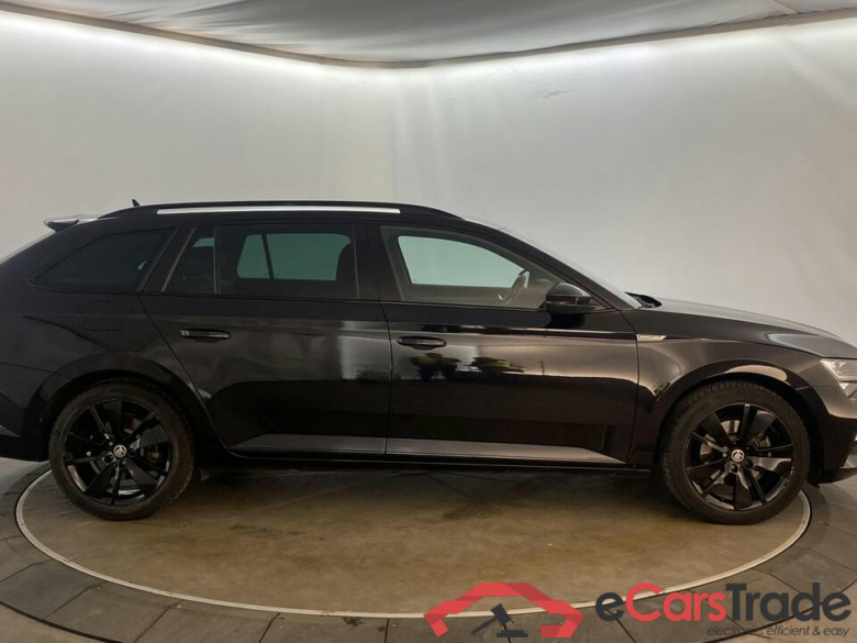 SKODA Superb Combi / 2019 / 5P / Break 1.4 TSI PHEV 218ch DSG6 Sportline / PRÊT A VENDRE #5
