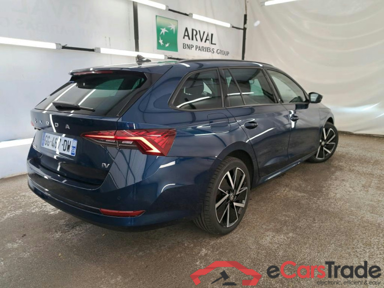 SKODA Octavia Combi / 2020 / 5P / Break 1.4 TSI PHEV iV 204 DSG6e Ambition #4