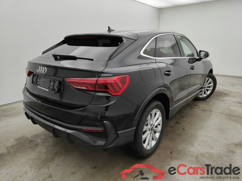 Audi Q3 Sportback 45 TFSI e S tronic 5d #2
