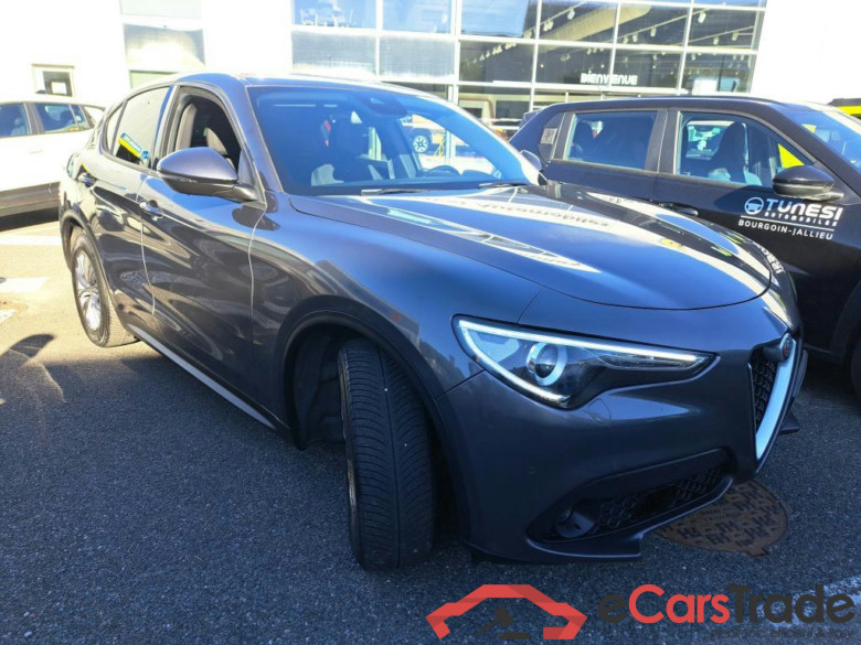 Alfa Romeo Stelvio 2.2d Aut. Xenon ACC Navi KeylessGo Camera Klima PDC ... #2