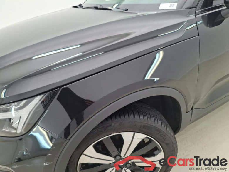 VOLVO XC40 RECHARGE CORE #5
