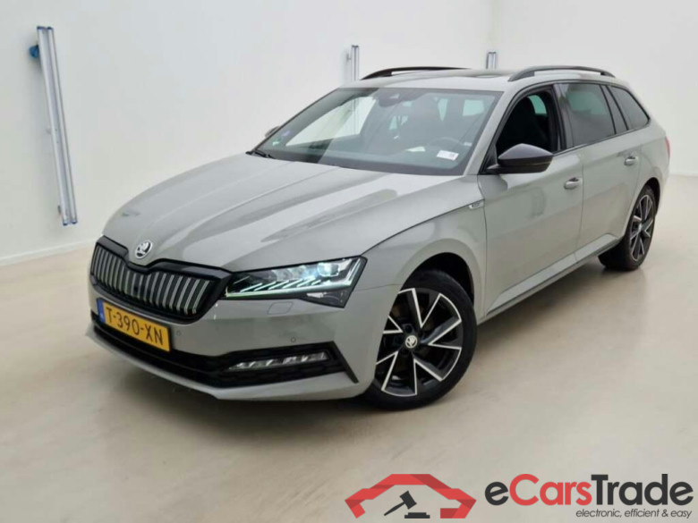 SKODA Superb Combi 1.4 TSI iV Sportline Bns. DSG