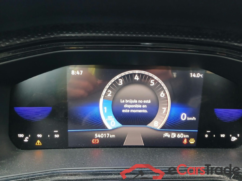 VOLKSWAGEN T-Cross / 2018 / 5P / todoterreno Advance 1.0 TSI 81kW (110CV) #4