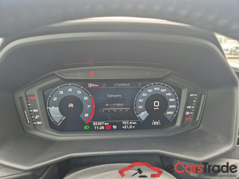 AUDI A1 / 2018 / 5P / berlina con portón Sportback Advanced 25 TFSI 70kW (95CV) (CX) #4
