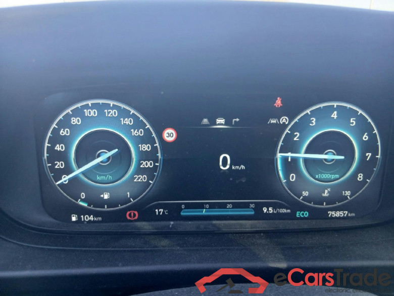HYUNDAI i20 / 2023 / 5P / berlina con portón 1.0 TGDI 48V Klass #4