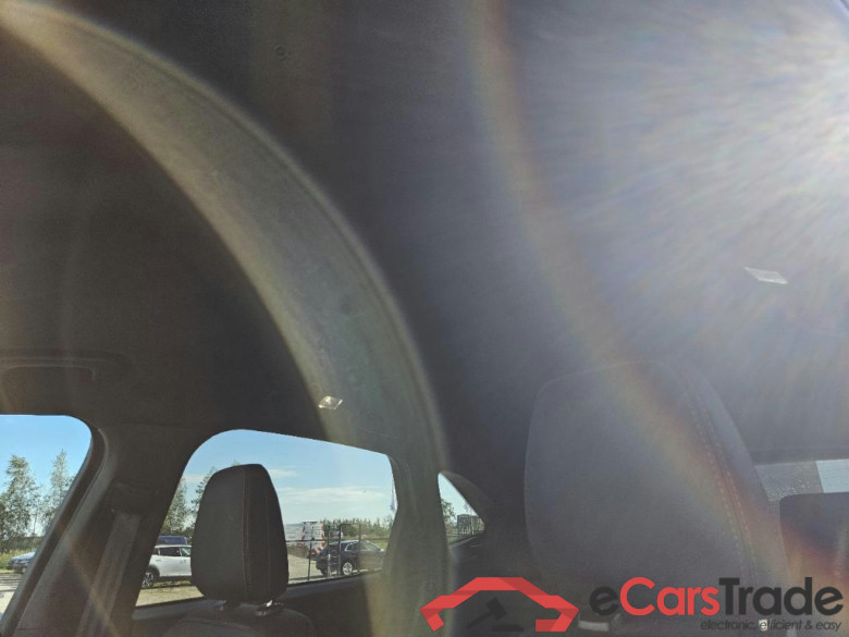 FORD KUGA 111 kW #6