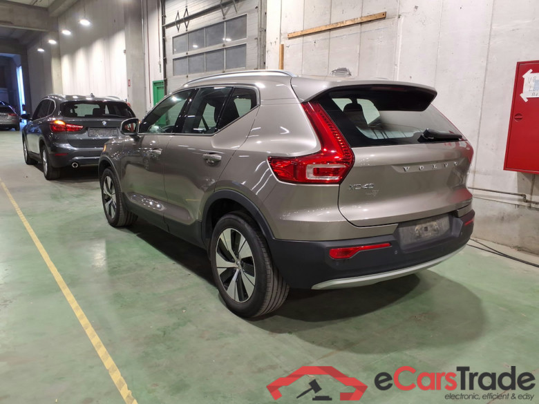 VOLVO XC40 1.5 T2 CORE AUTO #2