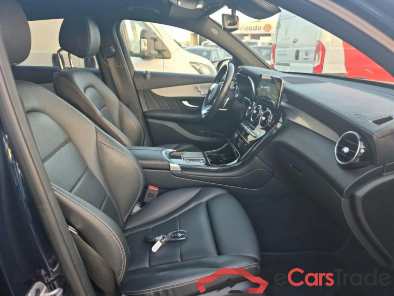 MERCEDES-BENZ GLC Coupé / 2019 / 5P / coupé GLC 300 de 4MATIC #6