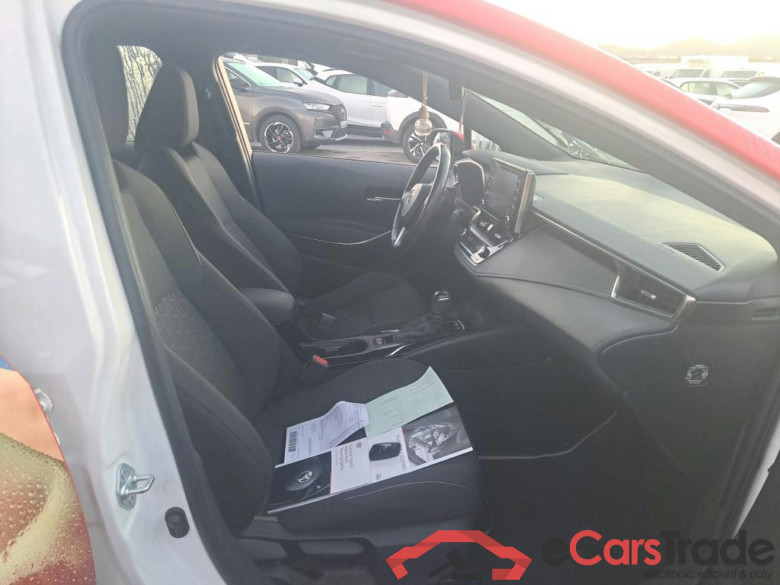 TOYOTA Corolla / 2019 / 5P / berlina con portón 1.8 125H ACTIVE TECH E-CVT #6