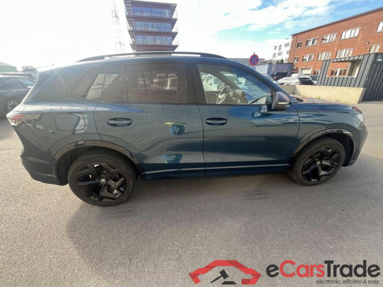 VOLKSWAGEN Tiguan eHybrid (PHEV) 1.5 TSI R-Line Business Premium DSG (150 kW) #4