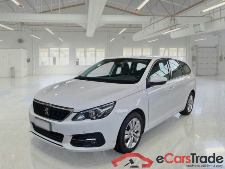 PEUGEOT 308 / 2017 / 5P / STATION WAGON SW ACTIVE BUSINESS BLUEHDI 130 SeS