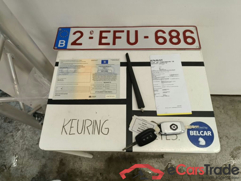 Renault Clio E-TECH Full Hybrid 145 Techno 5d #4