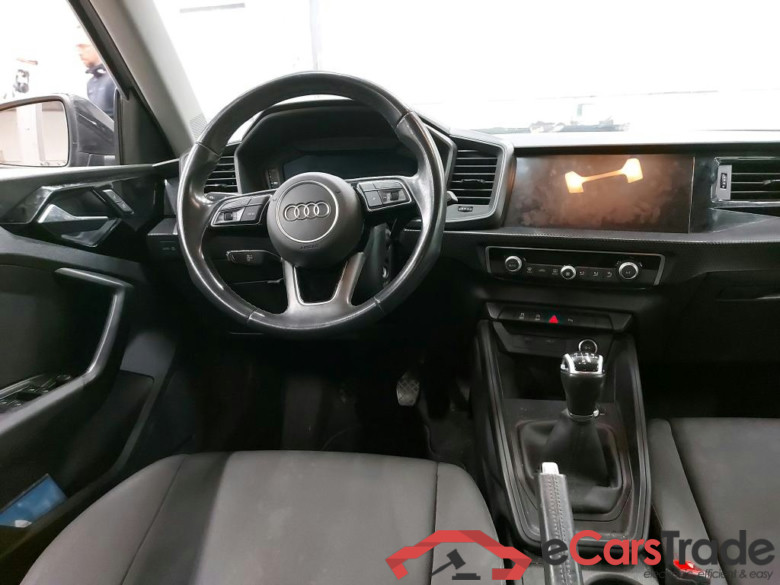 Audi A1 SB 1.0 25 TFSI Virtual Navi Klima PDC ... #3
