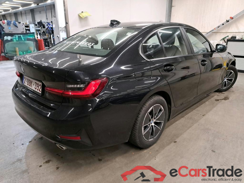 BMW - BMW 3 BERLINE 316dA 122PK Business Edition With Heated Sport Seats & PDC Front & Rear #2