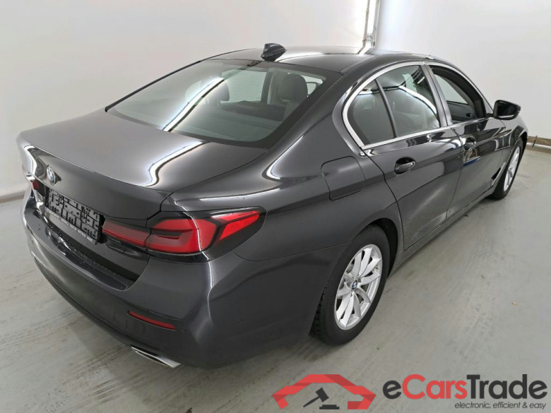 BMW 5 DIESEL - 2020 518 dA MHD #4