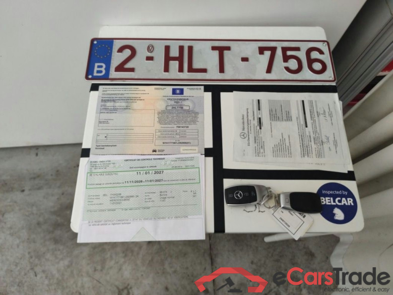 Mercedes-Benz A-Klasse Limousine A 250e Business Solution 4d #4