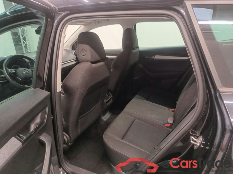 Skoda Karoq 2.0 CRTDI 85KW DSG7 Clever 5d #3