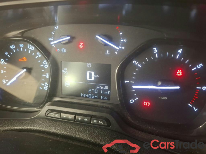 OPEL Vivaro 2019 4P Fourgon tôlé 1.5 Diesel 120 L2 PACK BUSINESS #6