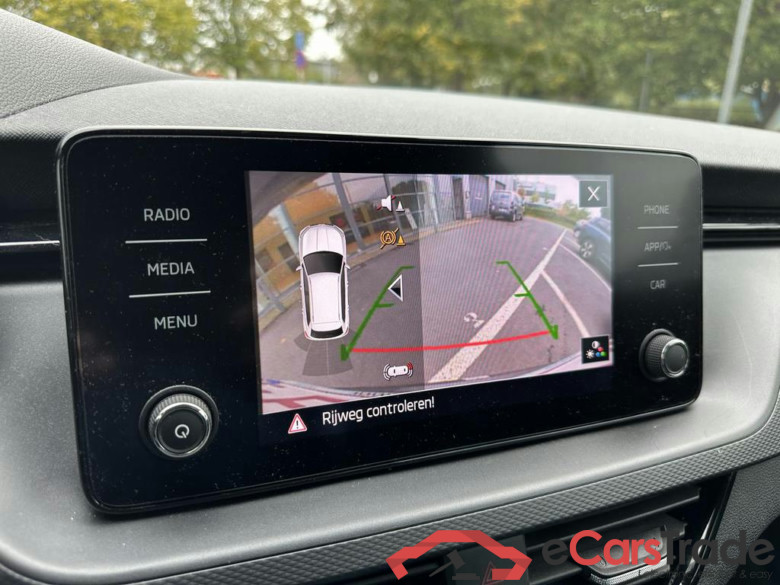 SKODA Kamiq 1.0 TSI Clever #6