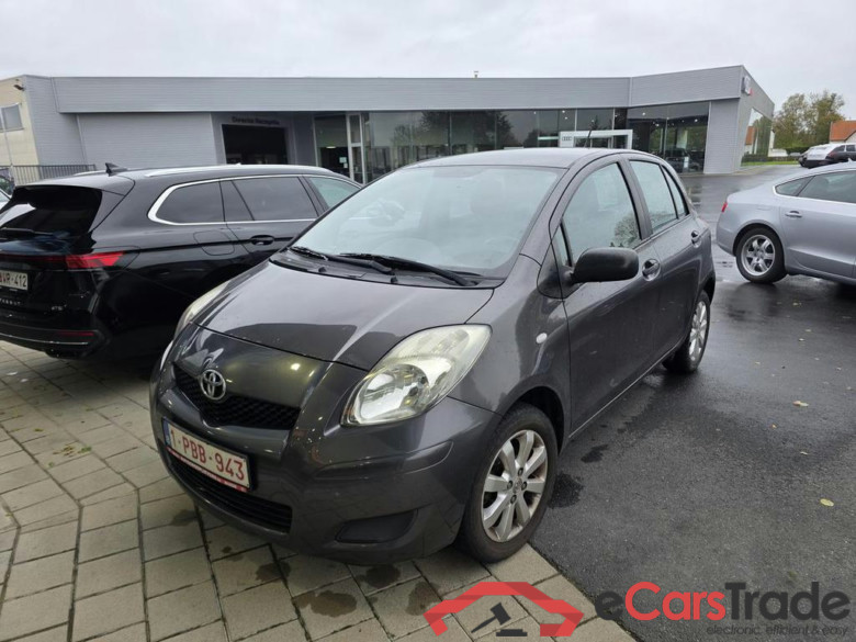 TOYOTA Yaris 1.0i VVT-i Chill Out II #1