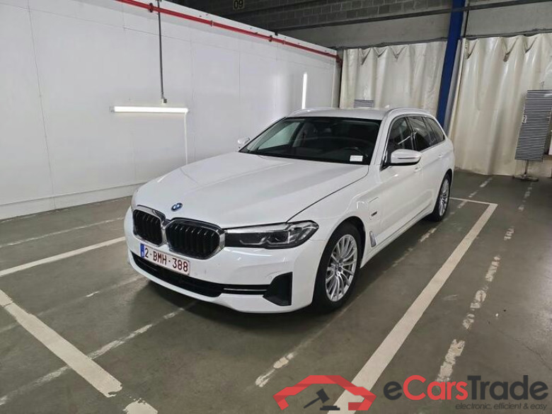 BMW 5 Reeks Touring 5 Reeks Touring 520e 150kW (PHEV) 150kW/204pk  5D/P Auto-8