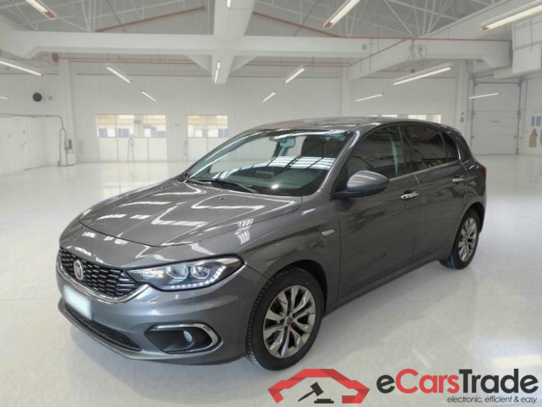 FIAT TIPO / 2015 / 5P / BERLINA 1.6 MJT 120CV 6M SeS BUSINESS