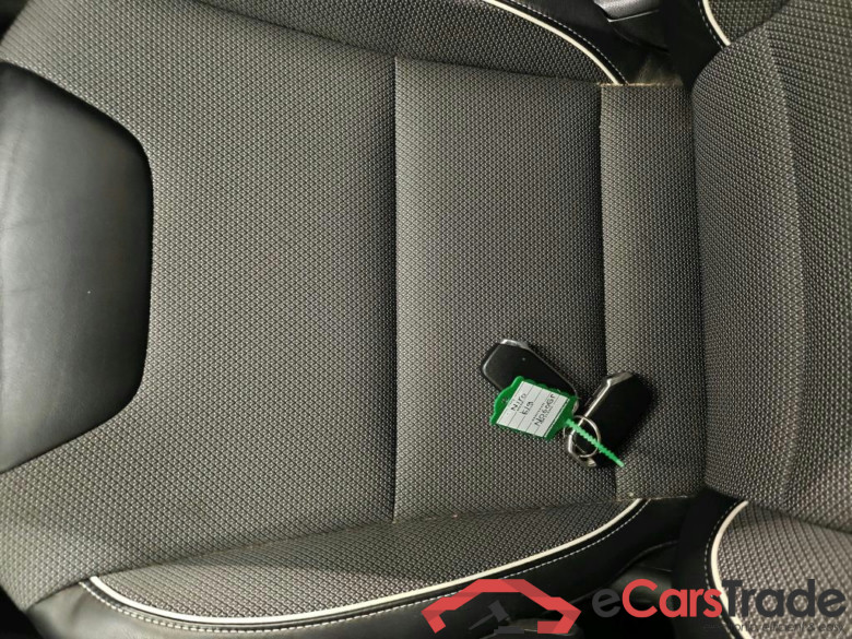 Kia e-Niro 64kWh DynamicLine 5d #4