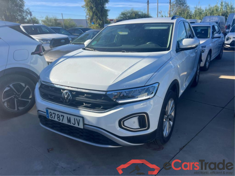 VOLKSWAGEN T-Roc / 2021 / 5P / todoterreno Life 2.0 TDI 85kW (115CV) #1