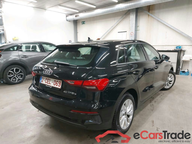 AUDI - AUD A3 SB 40 TFSI e 204PK Attraction Pack Business & Rear Park Sensors  * HYBRID * #2