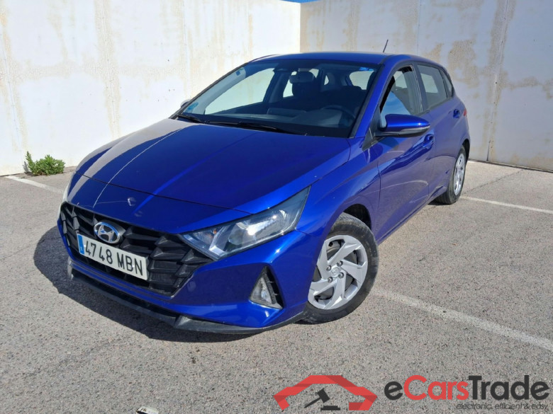 HYUNDAI i20 / 2020 / 5P / berlina con portón 1.2 MPI Essence #1