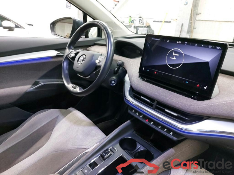 SKODA - SKO ENYAQ iV 60 180PK With Heat Pump & Lodge Design Selection Interior & Pack Climate & Comfort With Electric Heated Seats & Park Sensors Front & Rear * ELECTRIC * #3