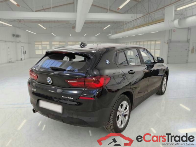 BMW X2 / 2017 / 5P / SUV XDRIVE 25E BUSINESS X AUTOMATICO #2
