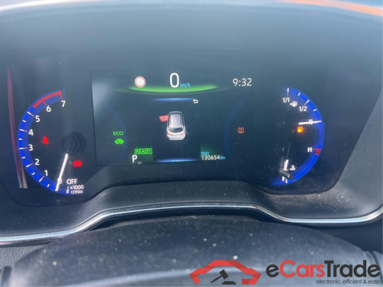 TOYOTA Corolla / 2019 / 5P / familiar 1.8 125H ACTIVE TECH E-CVT TOU SPORT #5